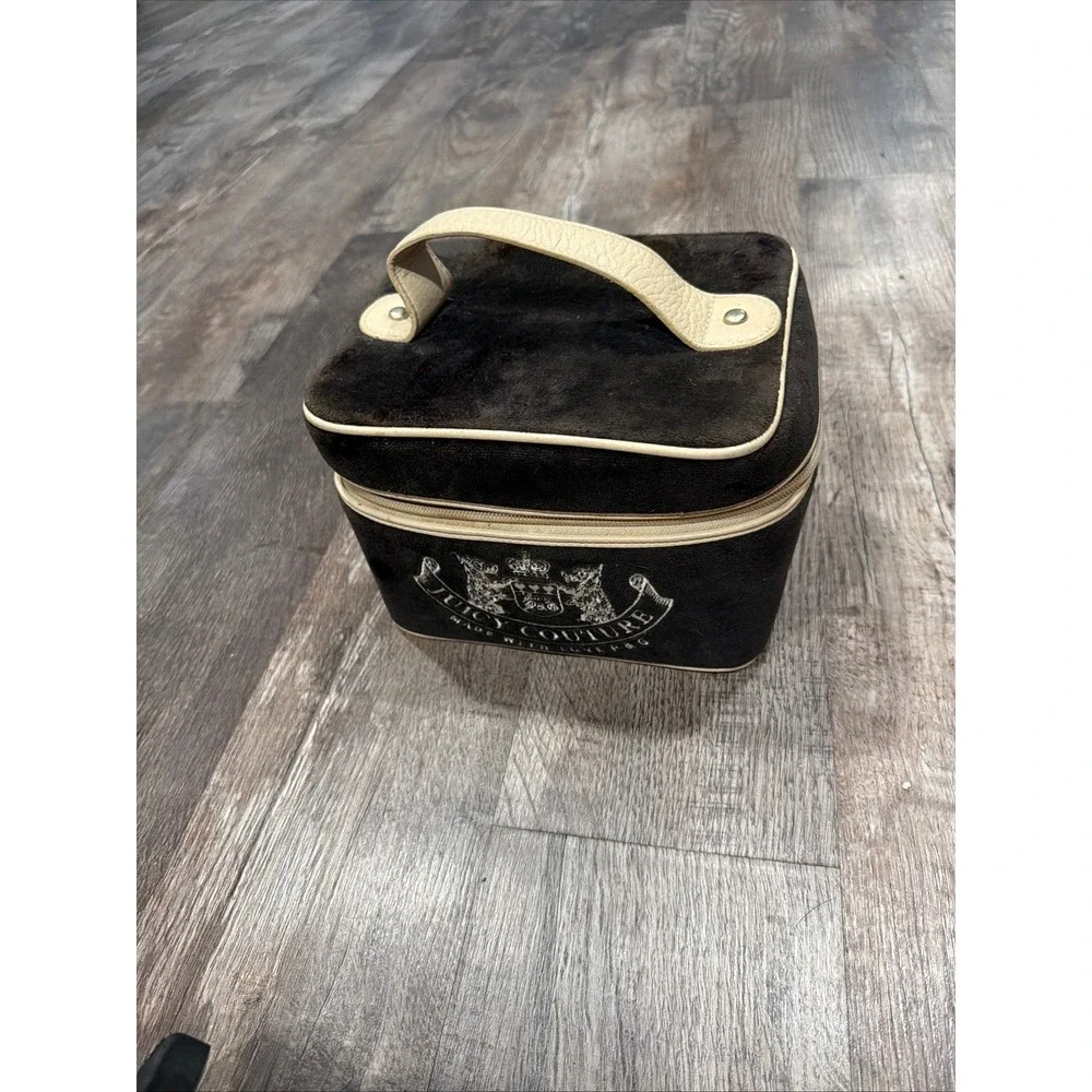 Juicy Couture Vintage Velour Vanity Case Brown Cream Y2K Makeup Bag Mirror